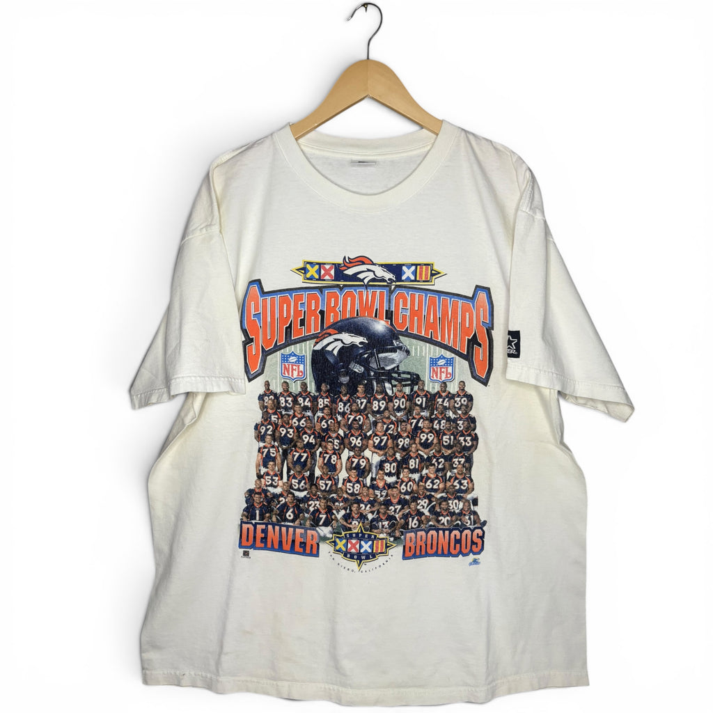 Denver Broncos Super Bowl Starter Team Picture T-Shirt