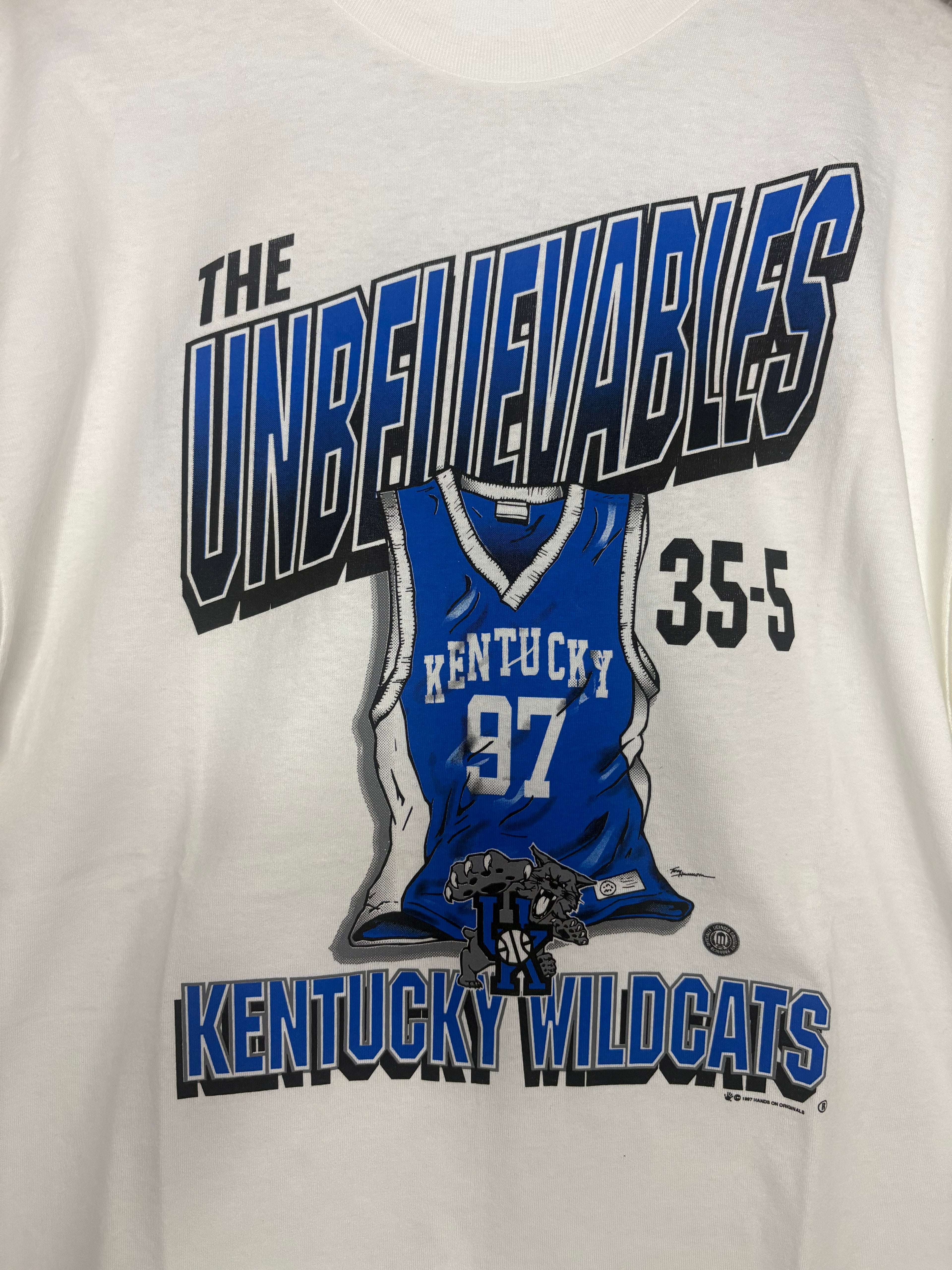 University of Kentucky Wildcats 90's The Unbelievables 35-5 Record T-Shirt